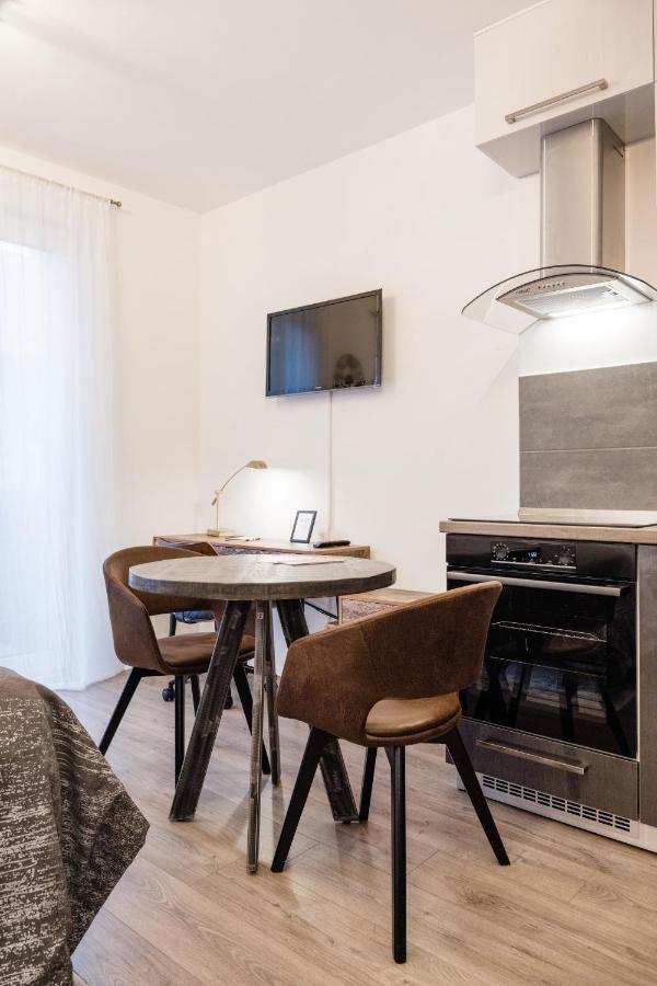Central Sphere Apartment Boedapest Buitenkant foto